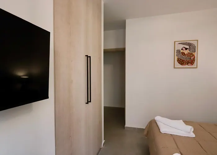 Elaion Guest House